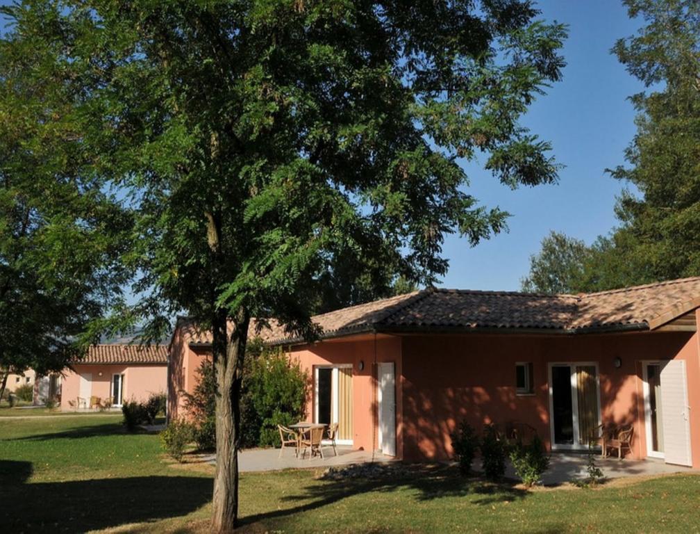 Residence Club Mmv Le Domaine Du Lac Chateauneuf-sur-Isere Exterior foto